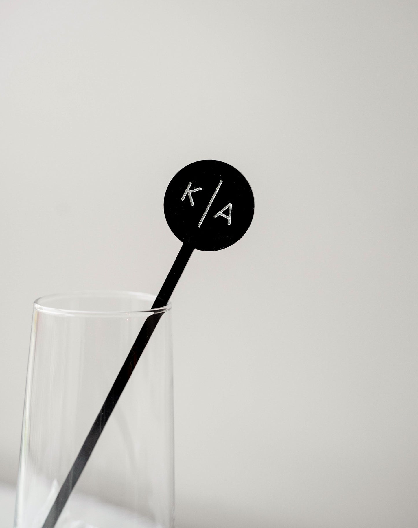 Round small drink stirrer